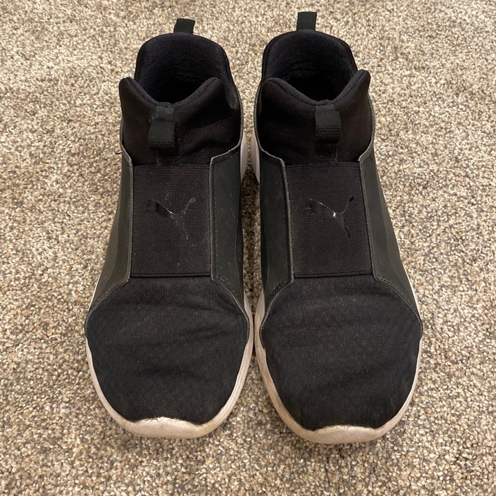 Puma Sneakers